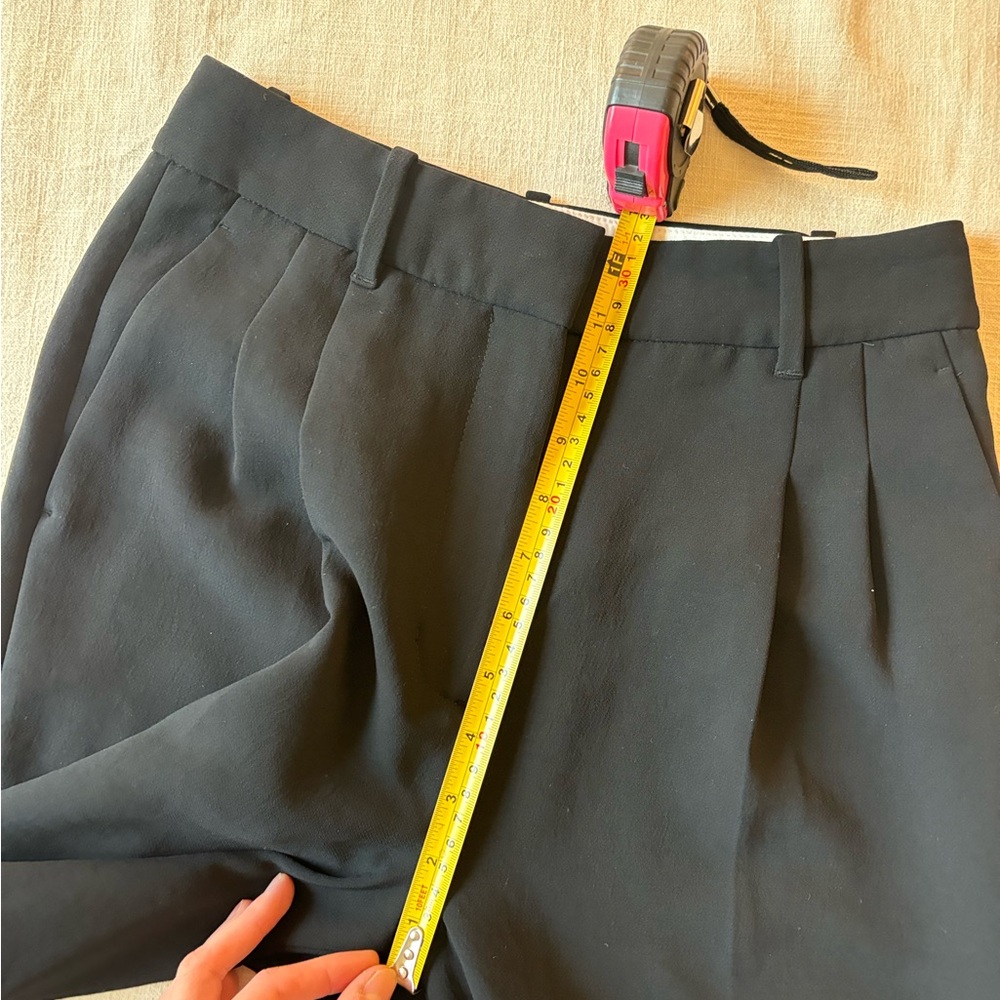 Aritzia The Effortless Pants - Crepette - Picture 10 of 10